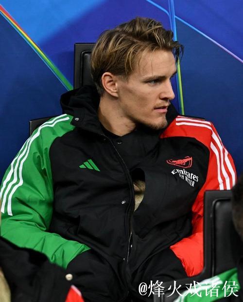 比塞克：我们不应输球，结果不公，却是足球常态