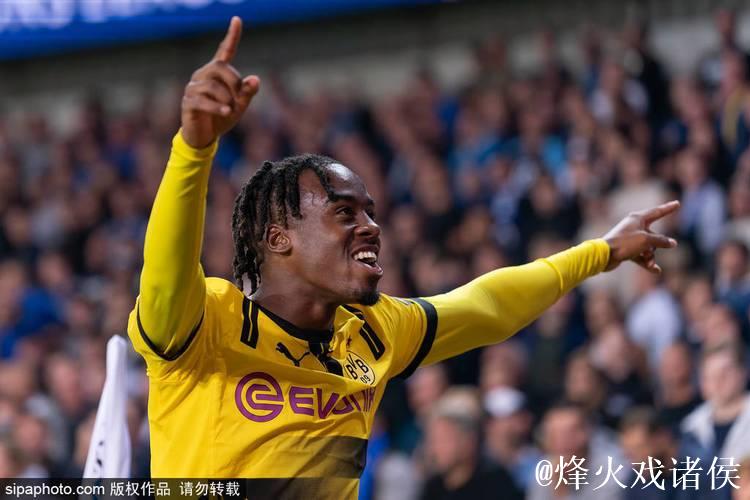 欧冠-哈兰德破门格拉利什建功 曼城2-4大巴黎