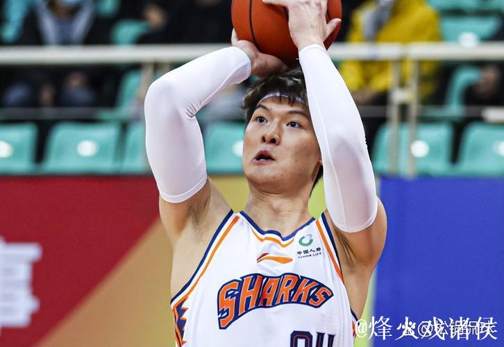 周琦11分首钢不敌广厦 王哲林18+15上海胜北控 周琦11分首钢不敌广厦 王哲林18+15上海胜北控